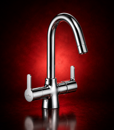 FUSION CENTER HOLE MIXTURE FAUCETS